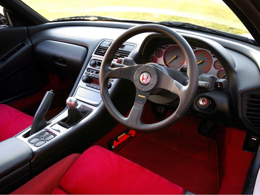  Honda NSX-R 2002 года  (фото 6 из 18)